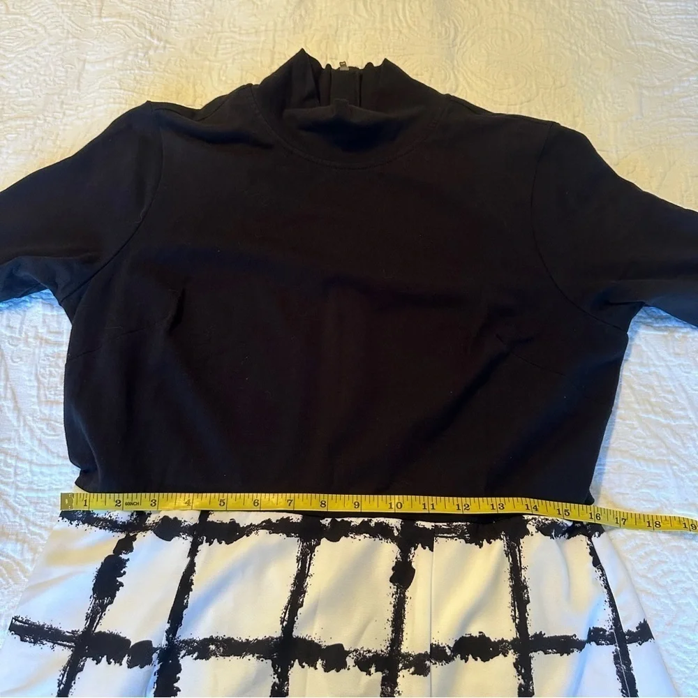 Eshakti Zapelle Fit and Flare Mock Neck Black and White Dress - Large (14) - Picture 13 of 15